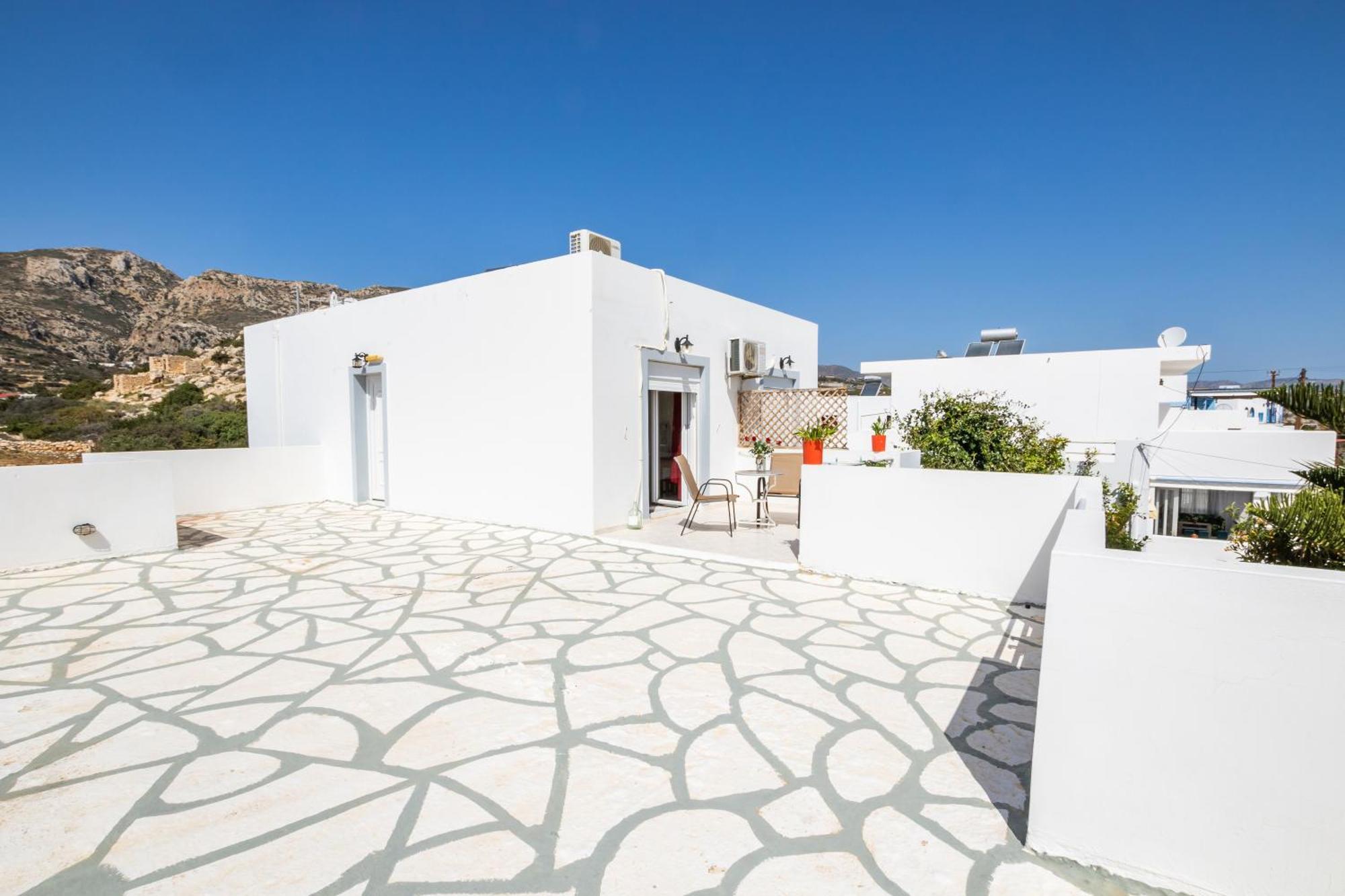 Perama Hotel, Karpathos アモピ エクステリア 写真