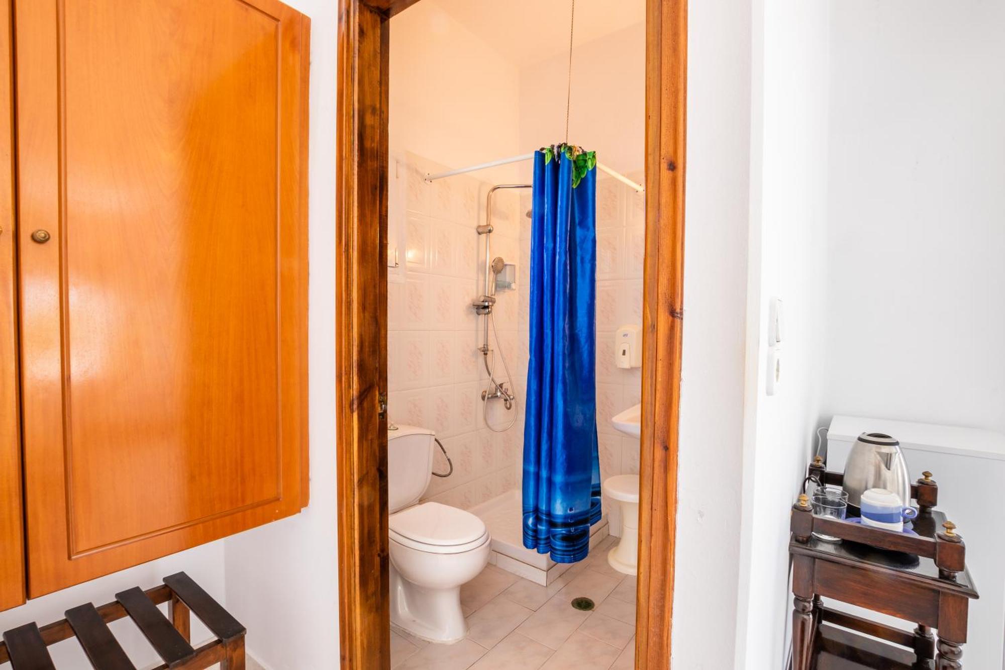 Perama Hotel, Karpathos アモピ エクステリア 写真